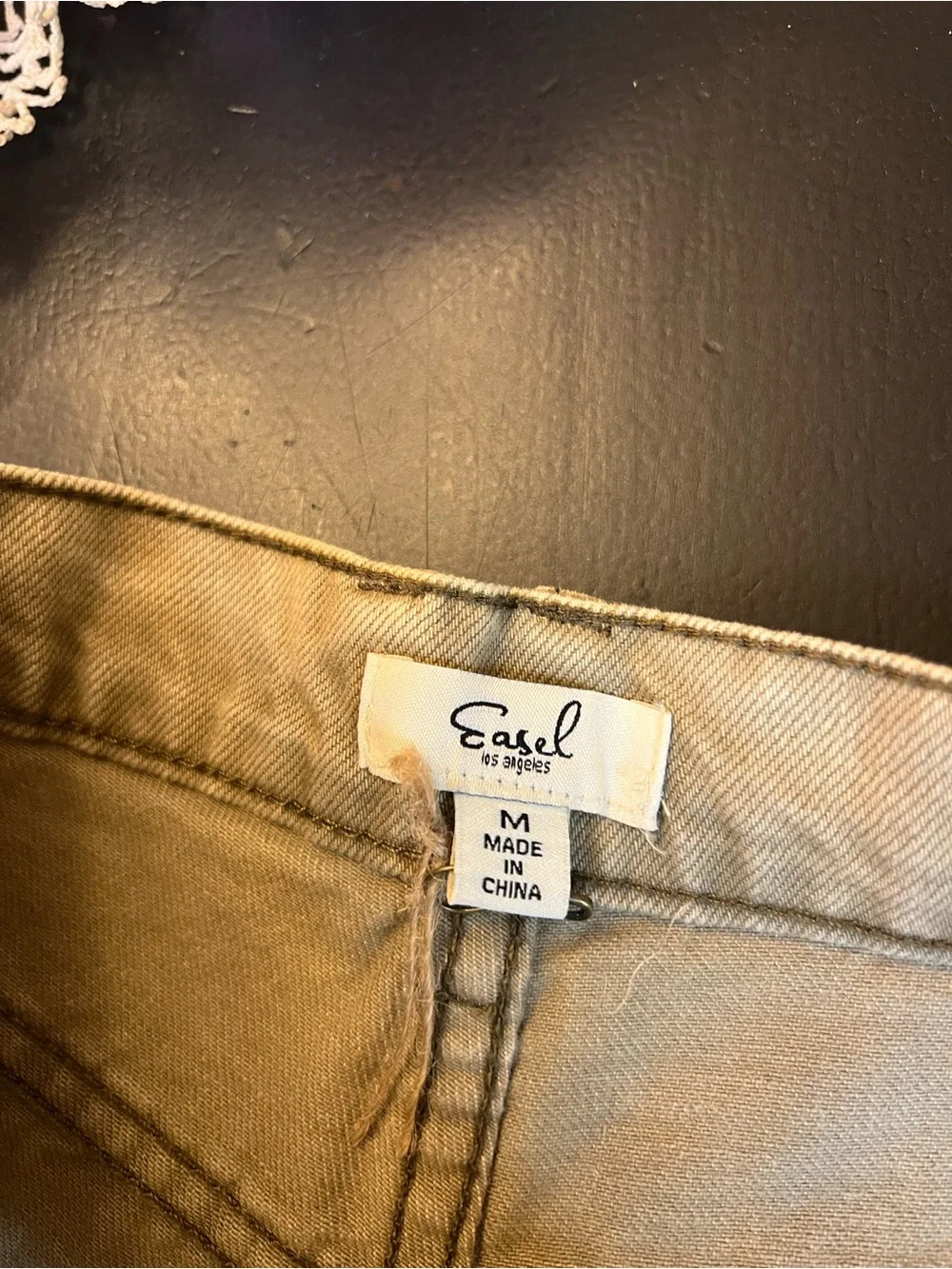 Easel NWOT Boutique Tan Distressed Button Fly Jean‎ Shorts Jorts Sz M Raw Hem